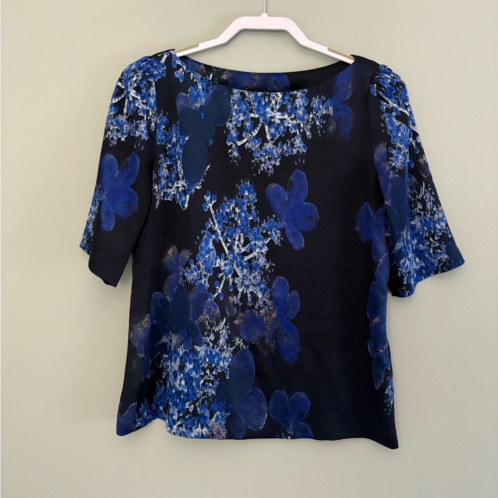 Banana Republic Blue Floral Satin Blouse Size XS